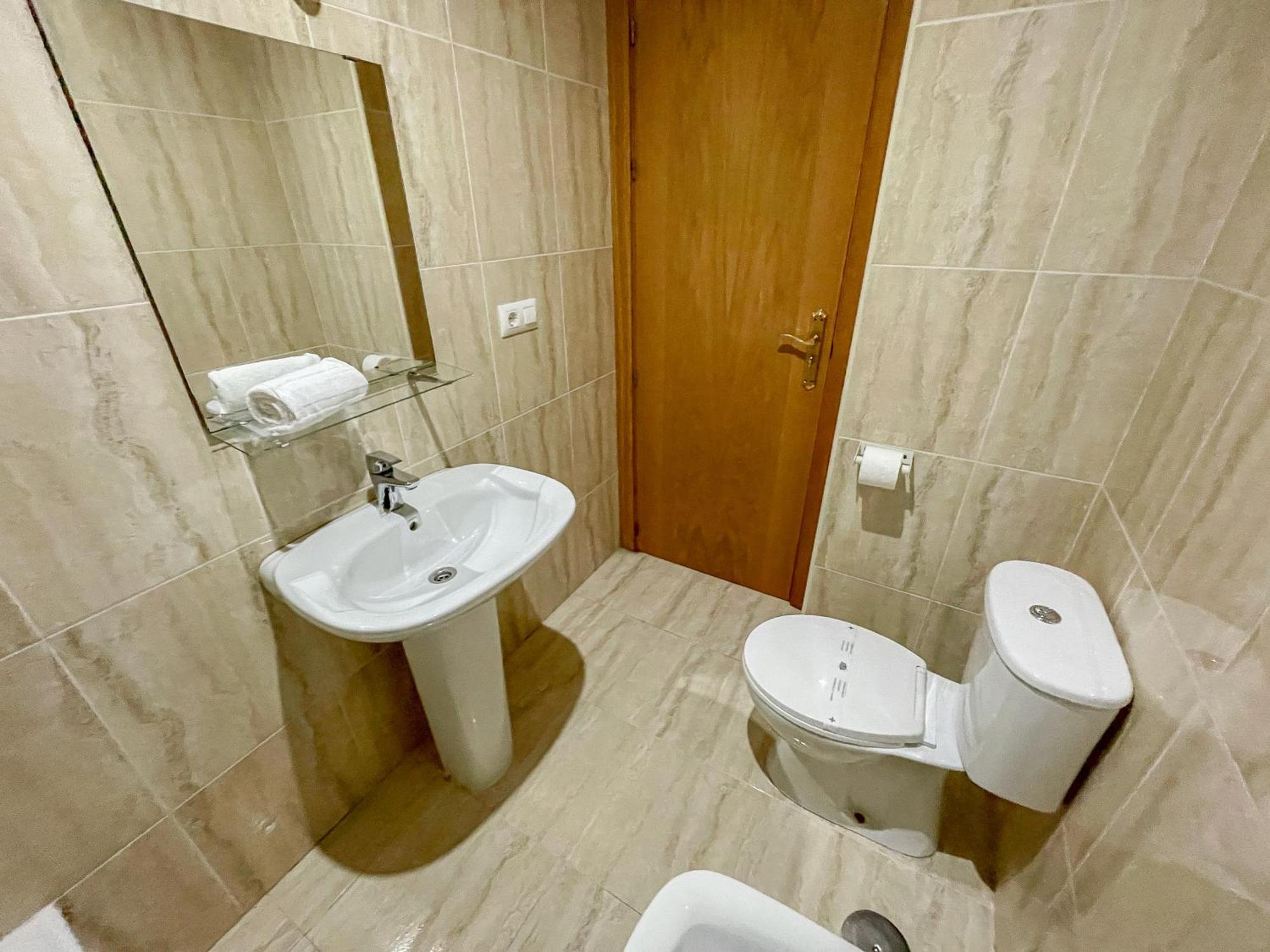 Apartamentos Ares 3000 ภายนอก รูปภาพ